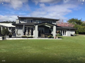 Hotels in Te Puna